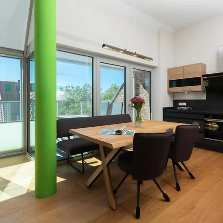 Sohn Deck10 Apartment